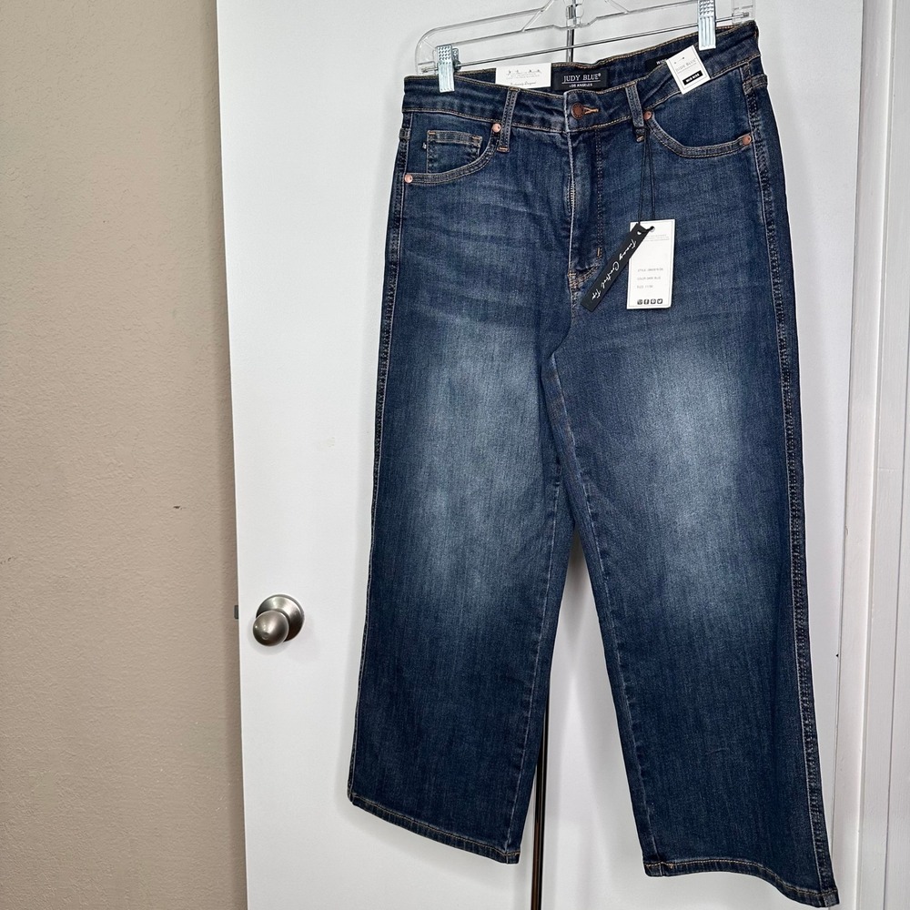 Judy Blue Fearless Tummy Control Wide Crop Jeans Dark Wash Mid Rise 11/30